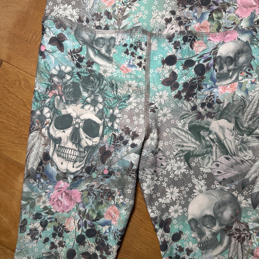 Evolution and Creation skull floral Gray and Green Leggings with Stretchy Fit - Picture 6 of 6